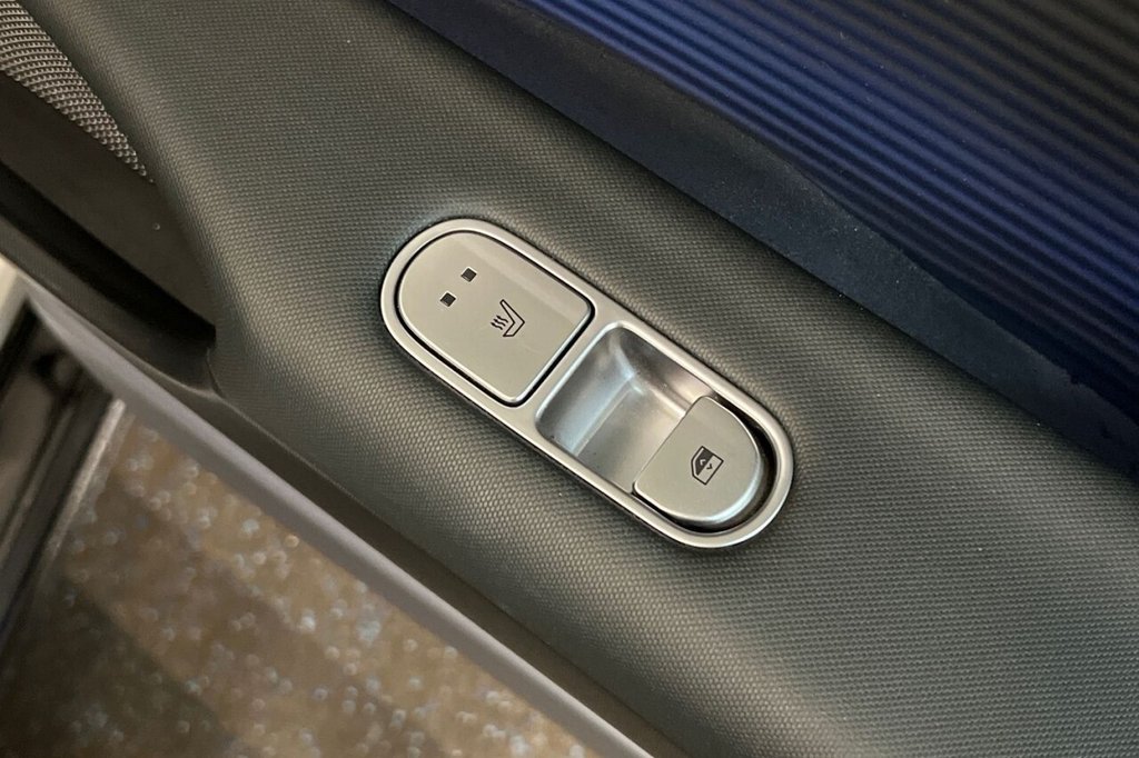 Used Hyundai IONIQ 6 2023 for sale - 76367621: Photo 45