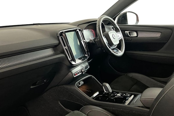Used Volvo XC40 2020 for sale - 76266544: Photo 11