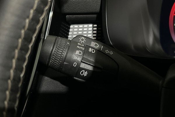 Used Volvo XC40 2020 for sale - 76266544: Photo 28