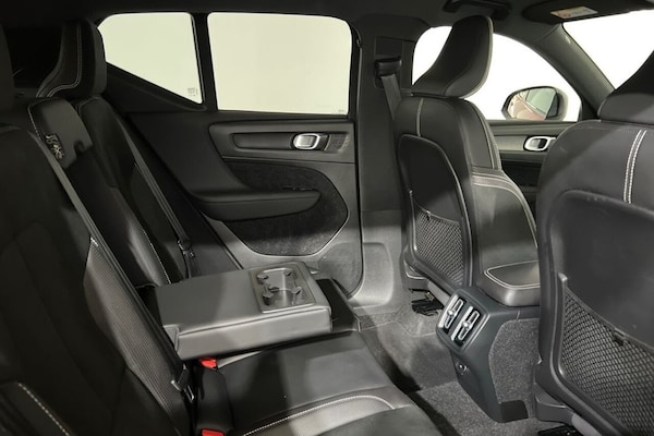 Used Volvo XC40 2020 for sale - 76266544: Photo 40