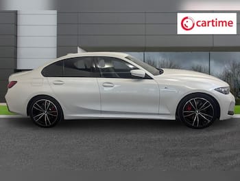 Used BMW 3 Series 2024 for sale - 79422220: Photo