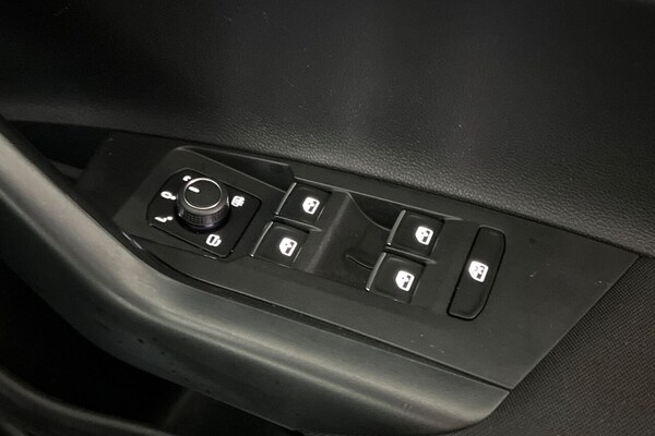 Used Volkswagen Polo 2024 for sale - 75025138: Photo 38