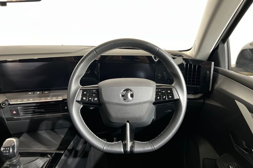 Used Vauxhall Astra 2022 for sale - 76010143: Photo 16