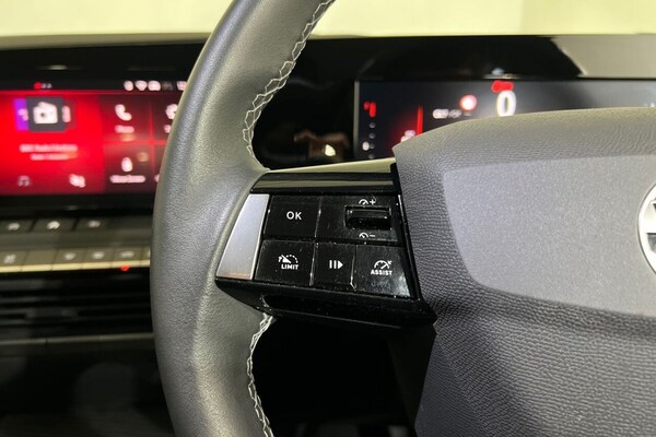 Used Vauxhall Astra 2022 for sale - 76010143: Photo 26