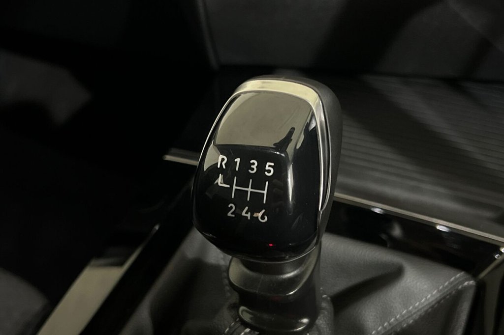 Used Vauxhall Astra 2022 for sale - 76010143: Photo 32