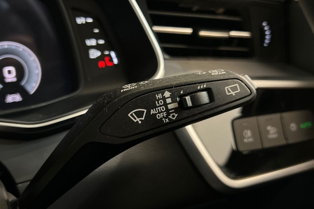 Used Audi A6 Avant 2023 for sale - 77111027: Photo 30