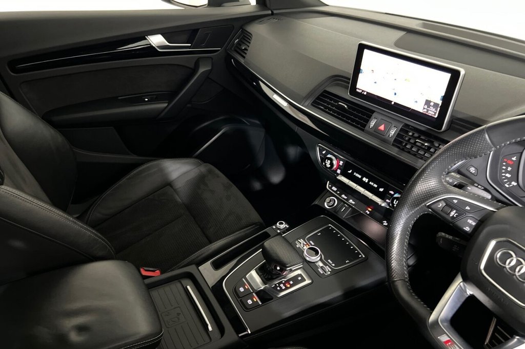 Used Audi Q5 2020 for sale - 77048684: Photo 35