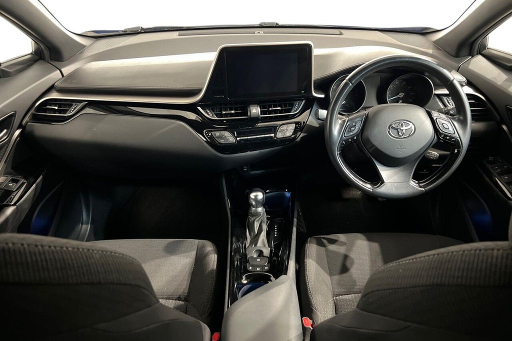 Used Toyota C-HR 2019 for sale - 77546893: Photo 12