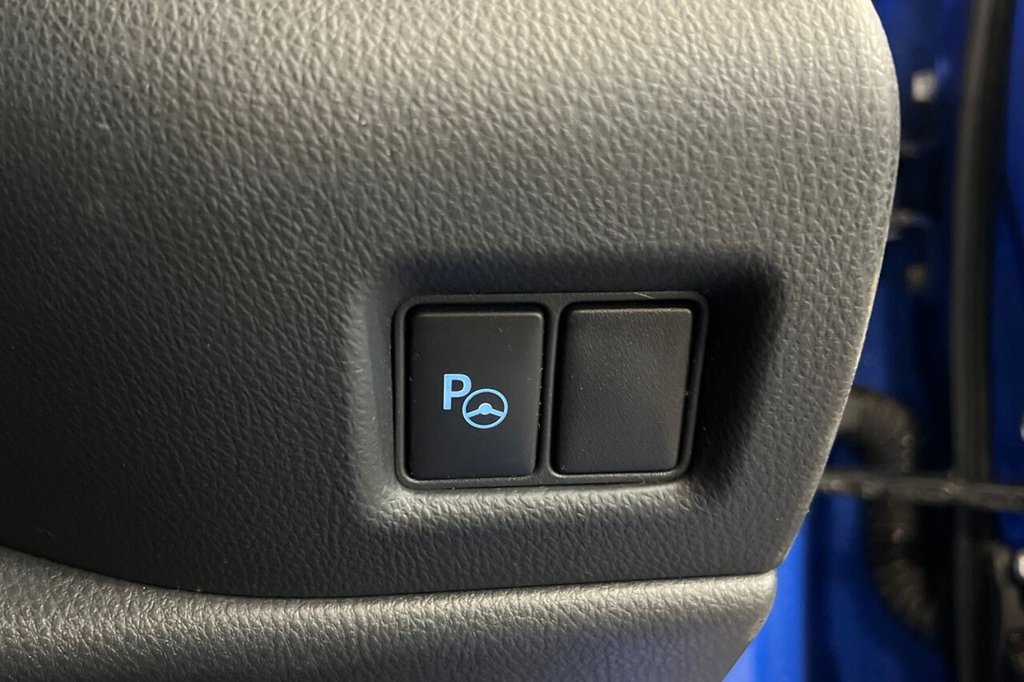 Used Toyota C-HR 2019 for sale - 77546893: Photo 22