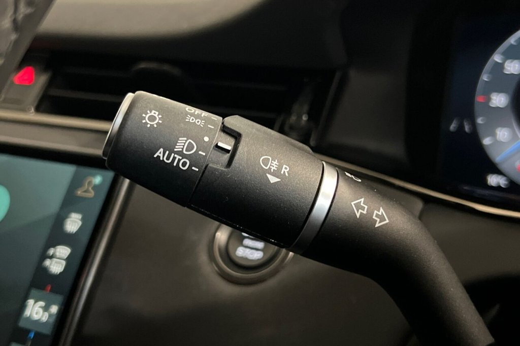 Used Land Rover Range Rover Evoque 2023 for sale - 77576053: Photo 28