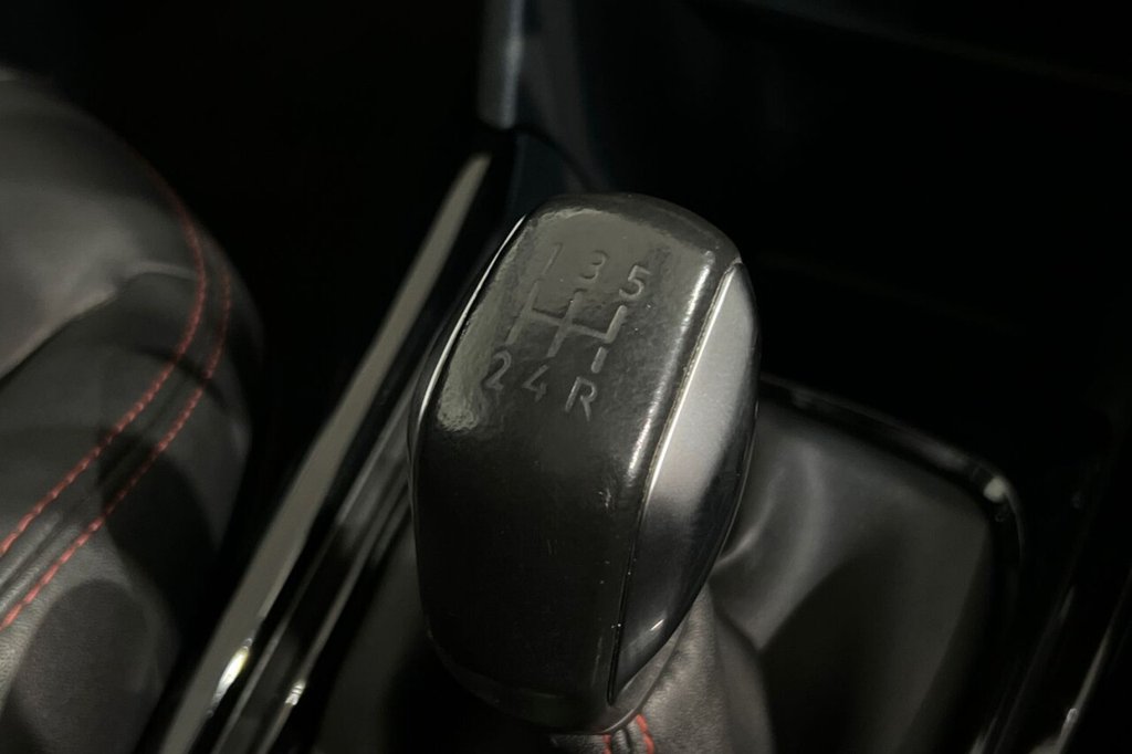 Used Peugeot 2008 2017 for sale - 77241586: Photo 37