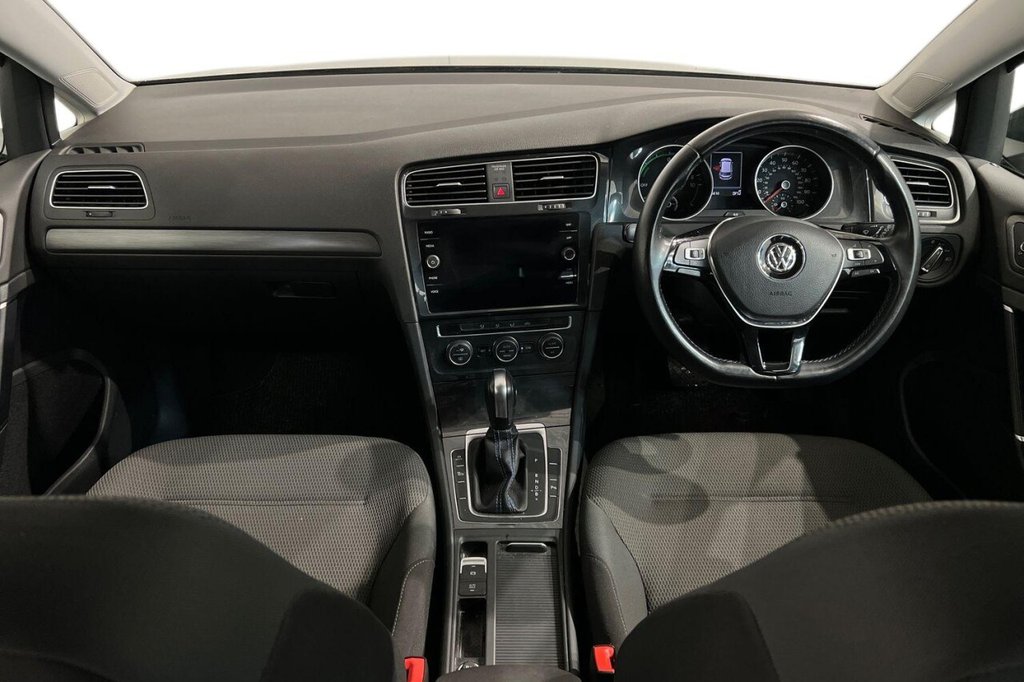 Used Volkswagen Golf 2020 for sale - 77904656: Photo 12