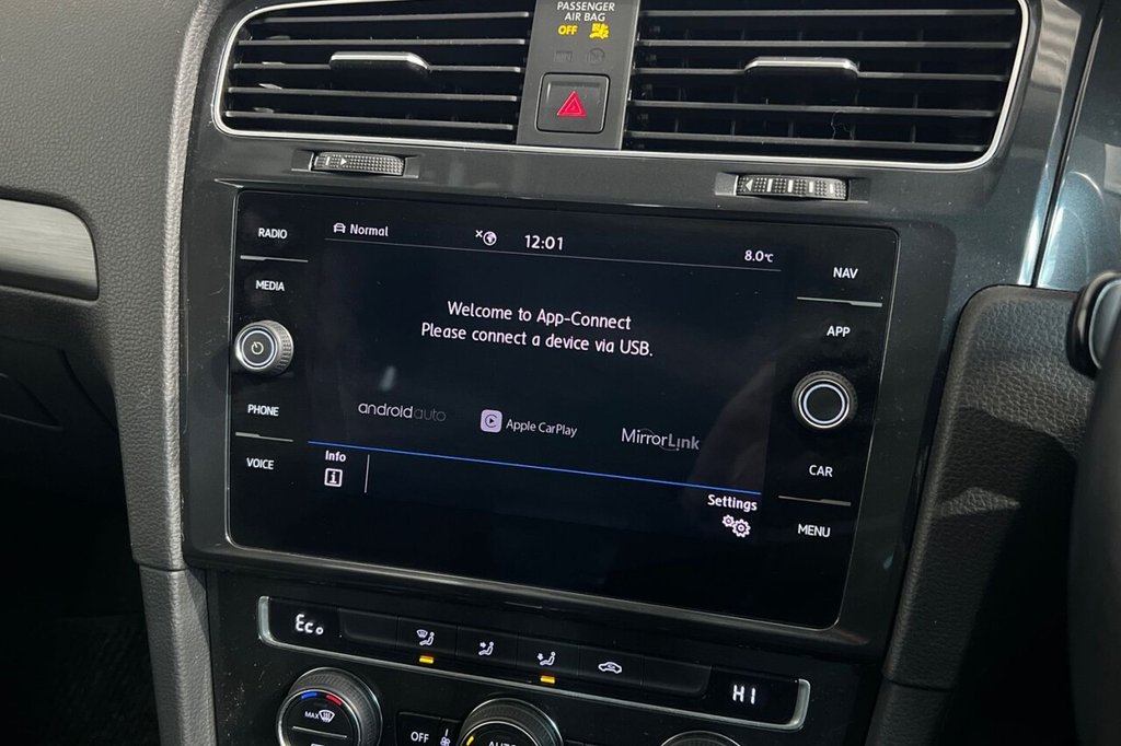 Used Volkswagen Golf 2020 for sale - 77904656: Photo 18