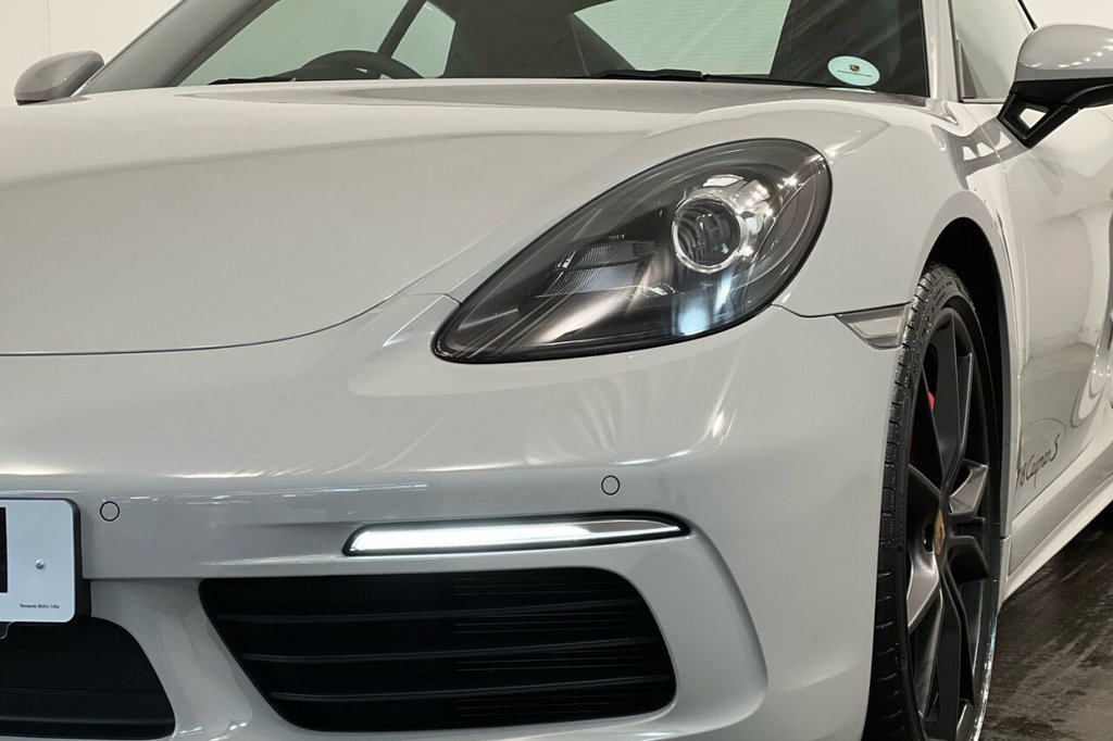 Used Porsche 718 Cayman 2019 for sale - 77422224: Photo 15