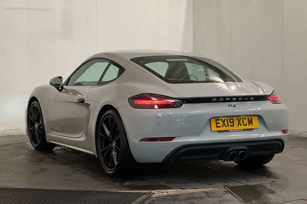Used Porsche 718 Cayman 2019 for sale - 77422224: Photo 17
