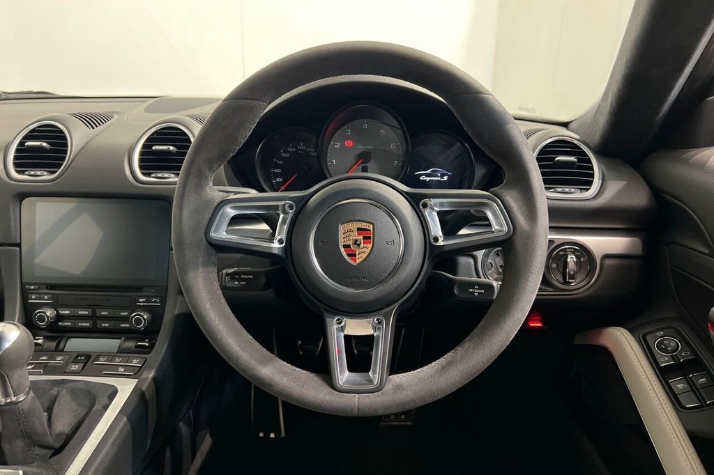 Used Porsche 718 Cayman 2019 for sale - 77422224: Photo 20