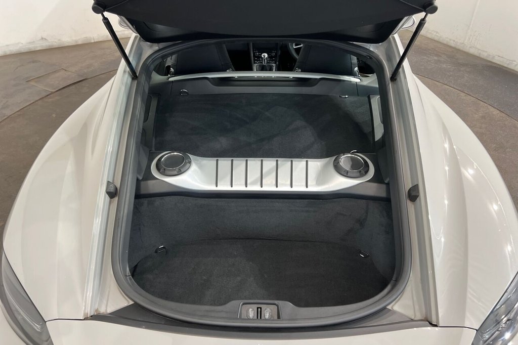 Used Porsche 718 Cayman 2019 for sale - 77422224: Photo 38