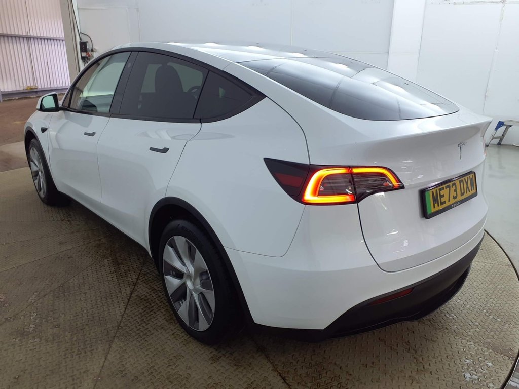 Used Tesla Model Y 2024 for sale - 77880353: Photo 4