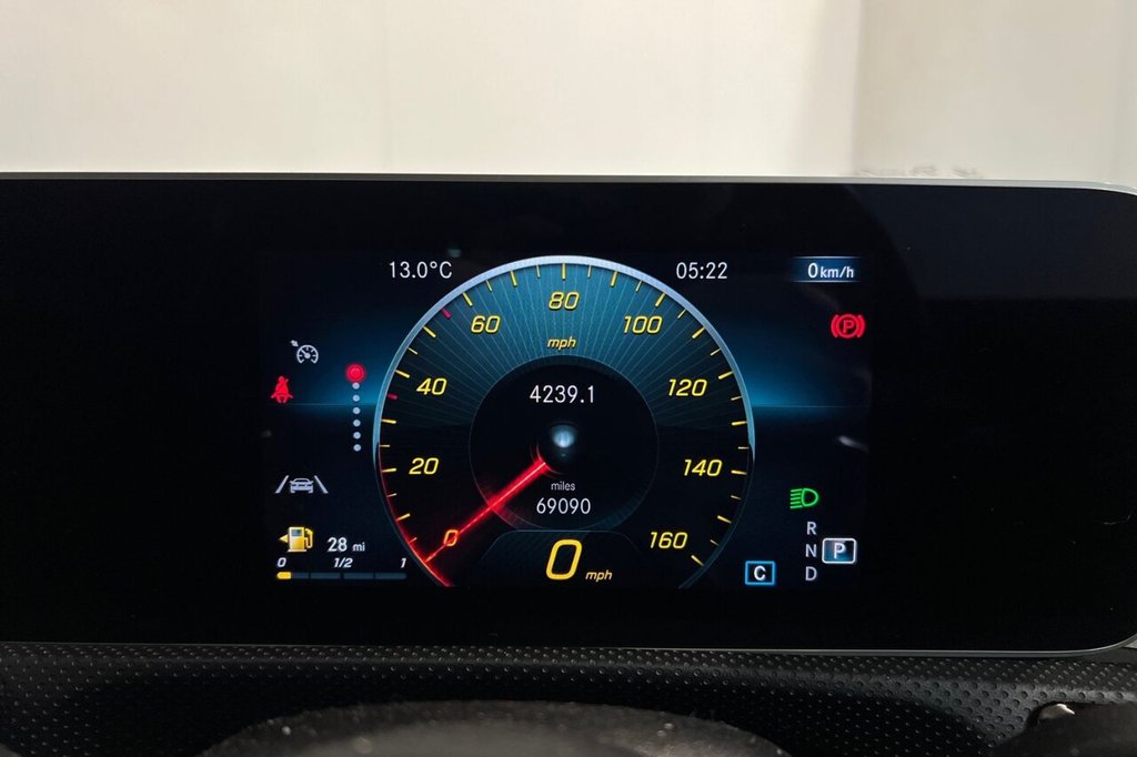 Used Mercedes-Benz CLA 2019 for sale - 76773008: Photo 14