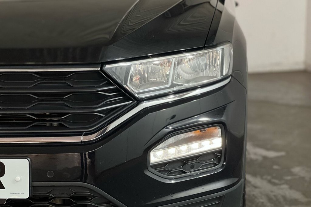 Used Volkswagen T-Roc 2021 for sale - 75777834: Photo 16