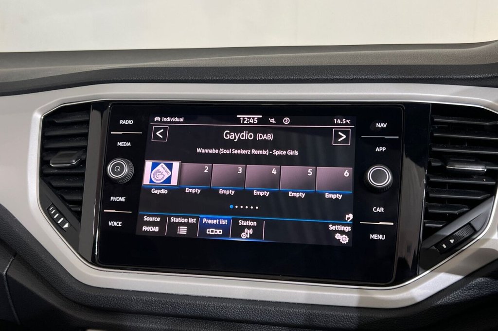 Used Volkswagen T-Roc 2021 for sale - 75777834: Photo 29