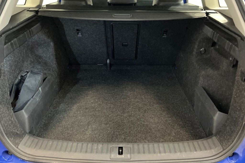 Used Skoda Enyaq 2021 for sale - 77256117: Photo 42