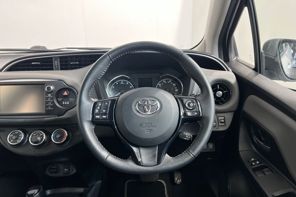 Used Toyota Yaris 2017 for sale - 76559007: Photo 15