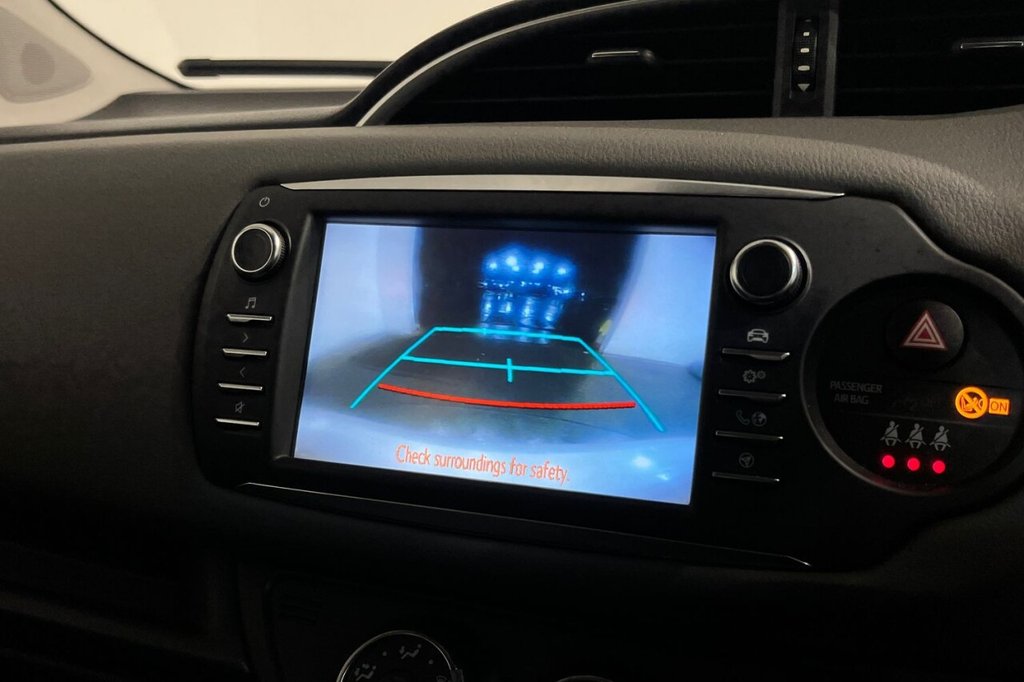 Used Toyota Yaris 2017 for sale - 76559007: Photo 16