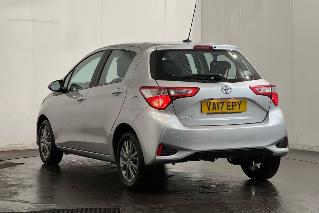 Used Toyota Yaris 2017 for sale - 76559007: Photo 21