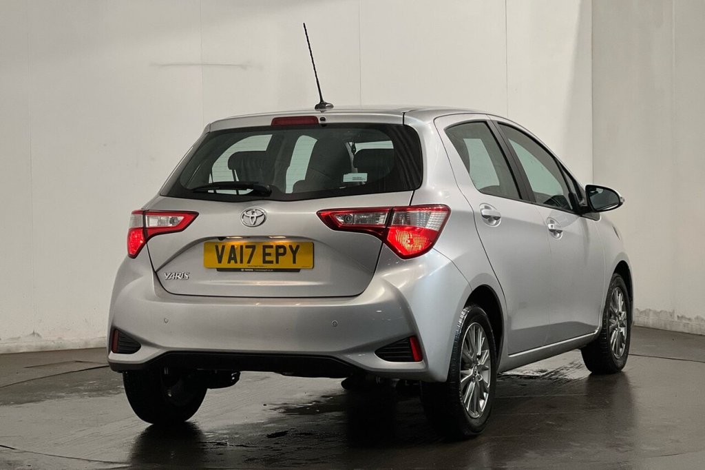 Used Toyota Yaris 2017 for sale - 76559007: Photo 22