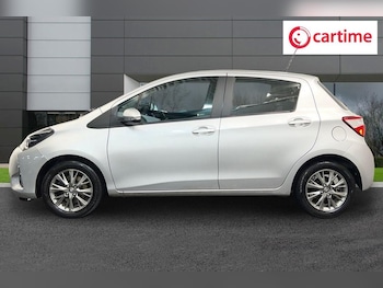 Used Toyota Yaris 2017 for sale - 76559007: Photo