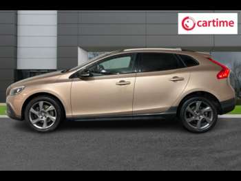 Used Volvo V40 Cross Country 2016 for sale - 74795687: Photo