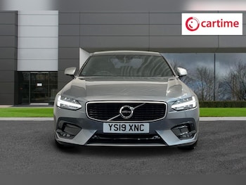 Used Volvo S90 2019 for sale - 76400382: Photo