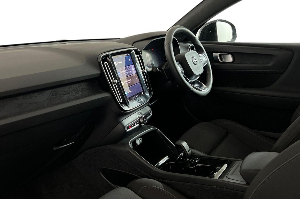 Used Volvo C40 2023 for sale - 75877437: Photo 11