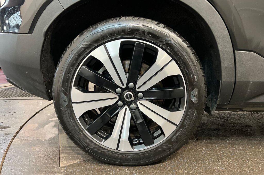 Used Volvo C40 2023 for sale - 75877437: Photo 14