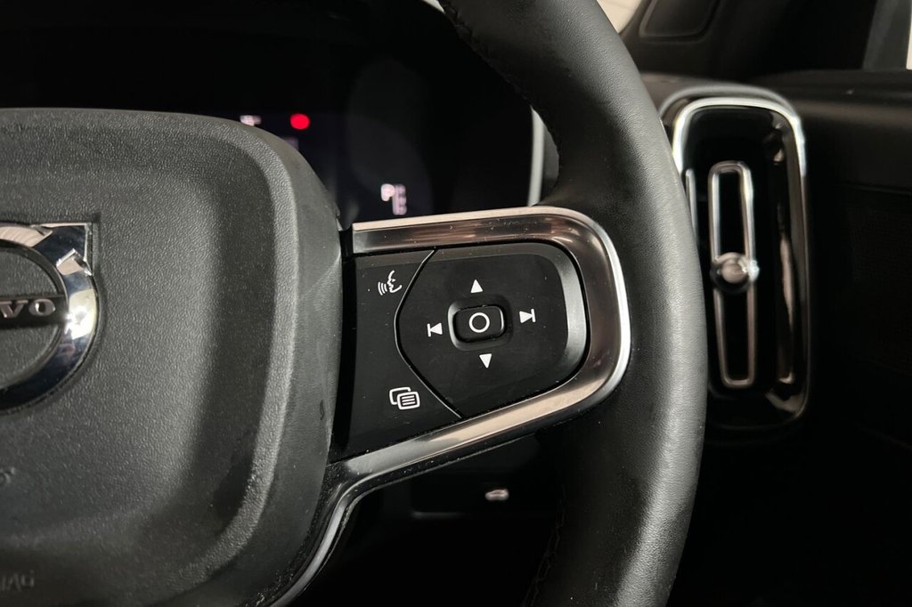 Used Volvo C40 2023 for sale - 75877437: Photo 19