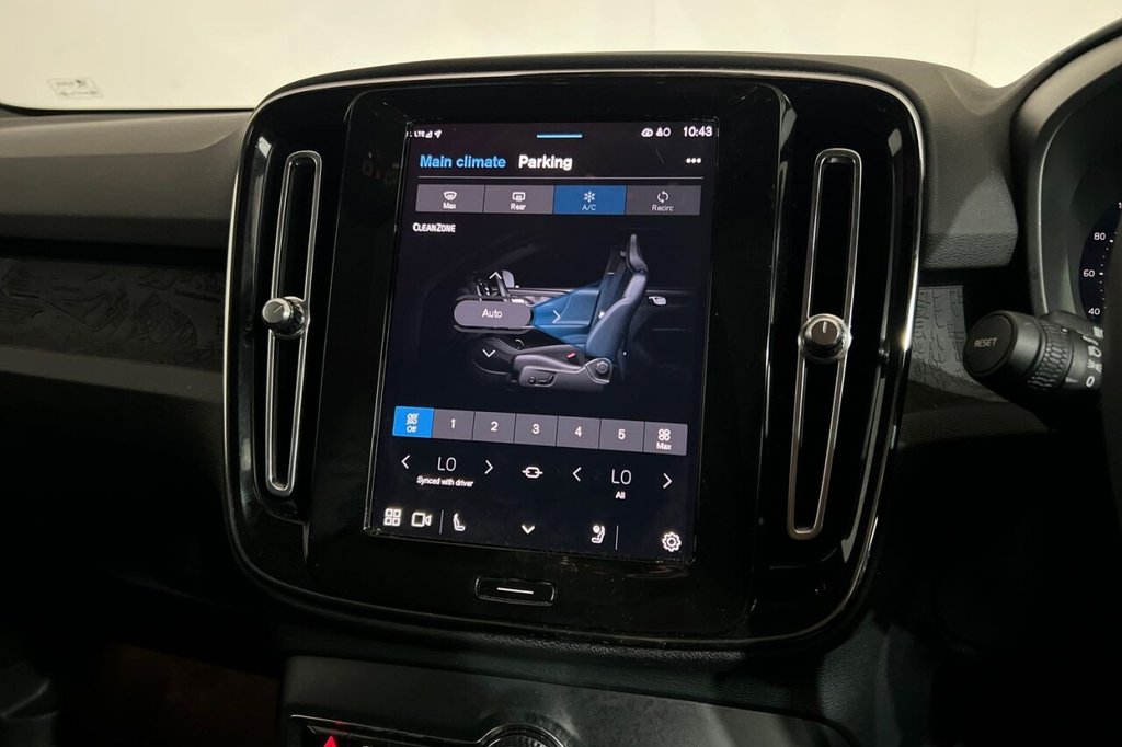 Used Volvo C40 2023 for sale - 75877437: Photo 23