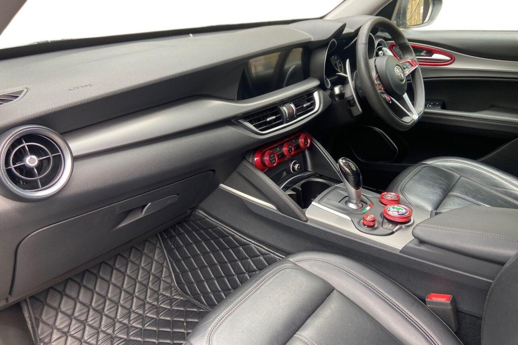 Used Alfa Romeo Stelvio 2018 for sale - 76162889: Photo 11