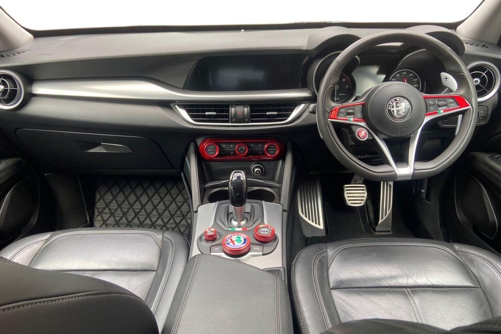 Used Alfa Romeo Stelvio 2018 for sale - 76162889: Photo 12
