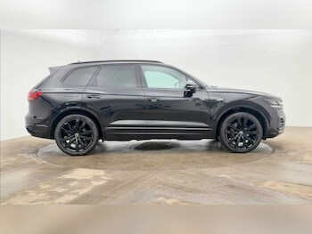 Used Volkswagen Touareg 2022 for sale - 78458399: Photo