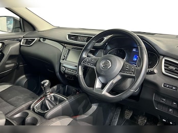 Used Nissan Qashqai 2019 for sale - 77263838: Photo