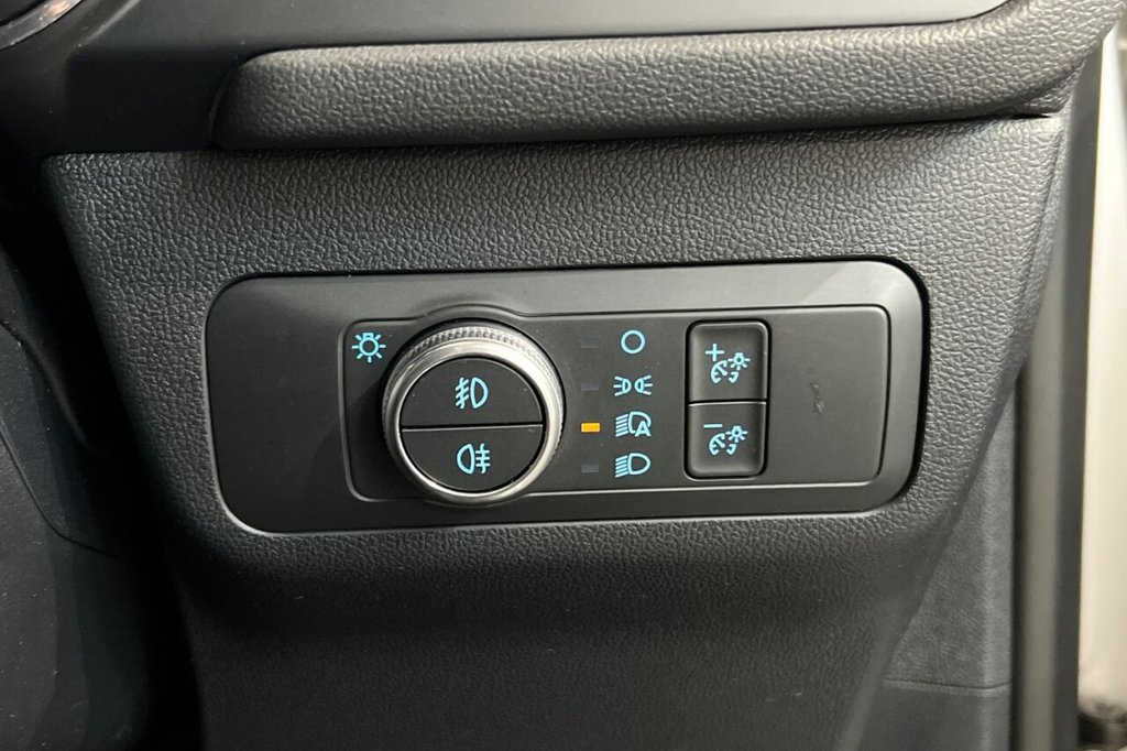 Used Ford Kuga 2020 for sale - 77463928: Photo 41