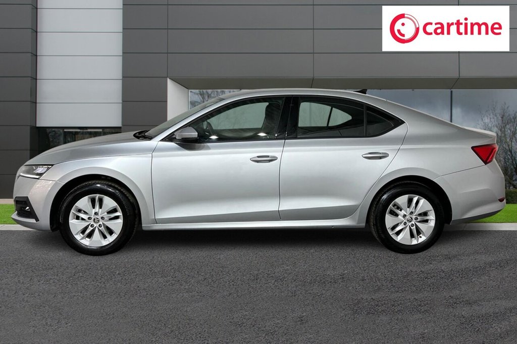 Used Skoda Octavia 2023 for sale - 76338527: Photo 3