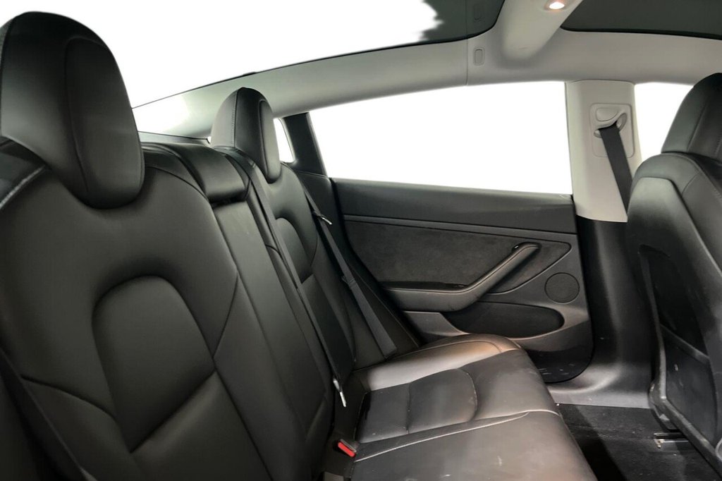 Used Tesla Model 3 2021 for sale - 76106060: Photo 10