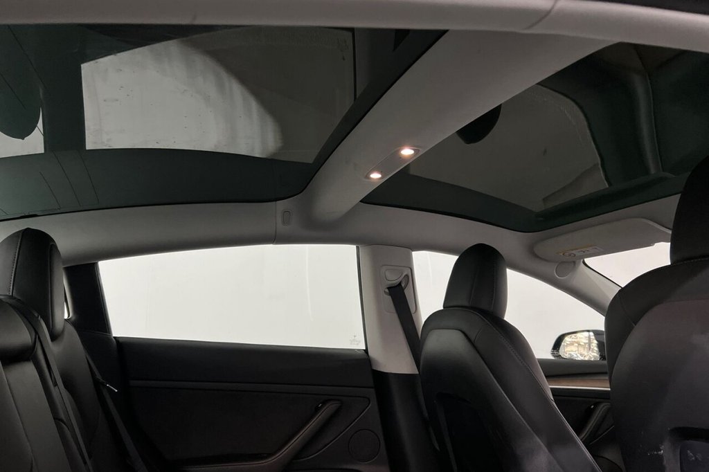 Used Tesla Model 3 2021 for sale - 76106060: Photo 15