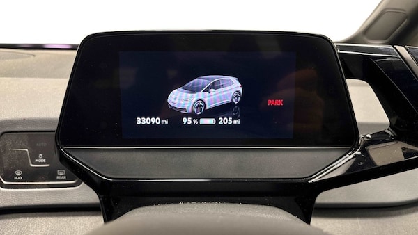 Used Volkswagen ID.3 2022 for sale - 76210400: Photo 10