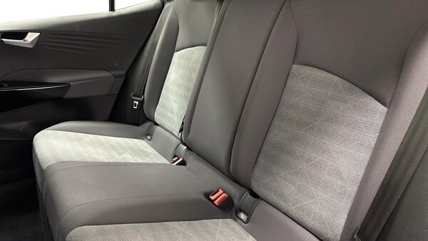 Used Volkswagen ID.3 2022 for sale - 76210400: Photo 7