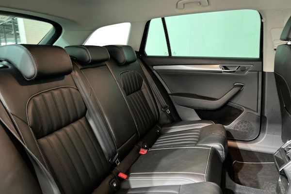 Used Skoda Superb 2020 for sale - 75211766: Photo 22