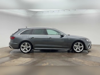 Used Audi A4 Avant 2023 for sale - 76470464: Photo