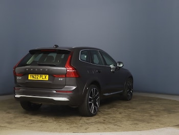 Used Volvo XC60 2022 for sale - 77941749: Photo